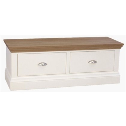 Ashlee deals blanket box