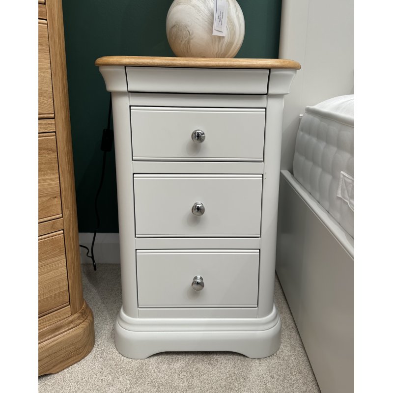 Clearance - Cromwell 3 Drawer Bedside Clearance - Cromwell 3 Drawer Bedside