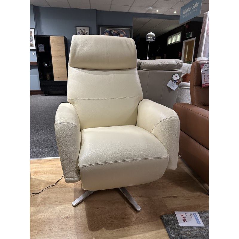 Clearance - Stressless Scott Power Recliner Chair Clearance - Stressless Scott Power Recliner Chair